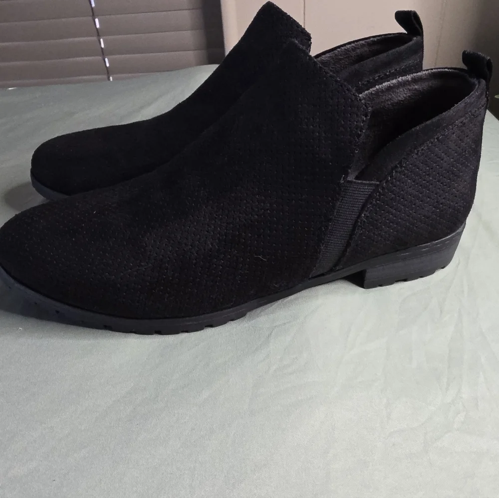🌟 Dr SCHOLLS Women's Black Slip-On Shoes Size 8